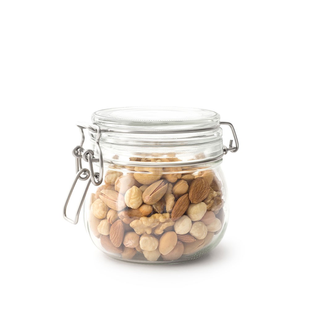 mieszanka orzechów w słoiku